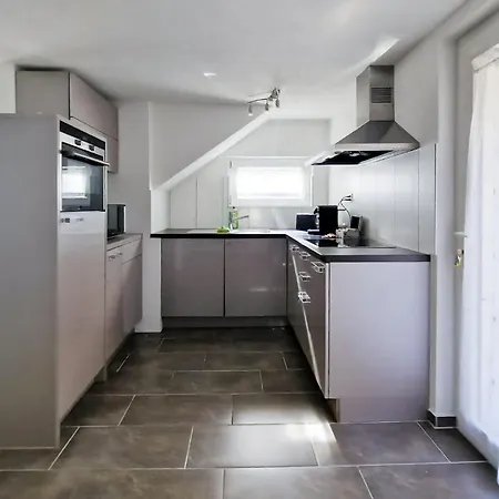 Appartement Bellevue Beautiful Waterfall View Private Garden & Free Parking Lauterbrunnen