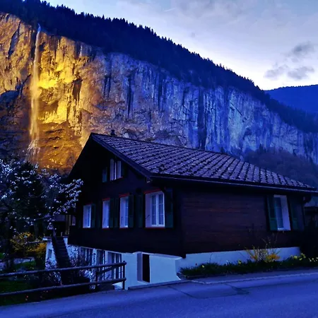 Appartement Bellevue Beautiful Waterfall View Private Garden & Free Parking